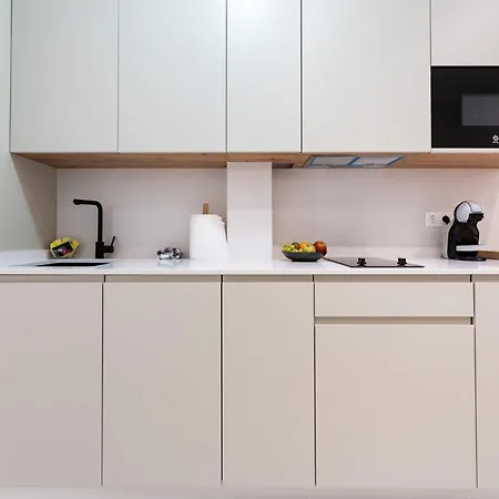 Apartment B & V Malaga